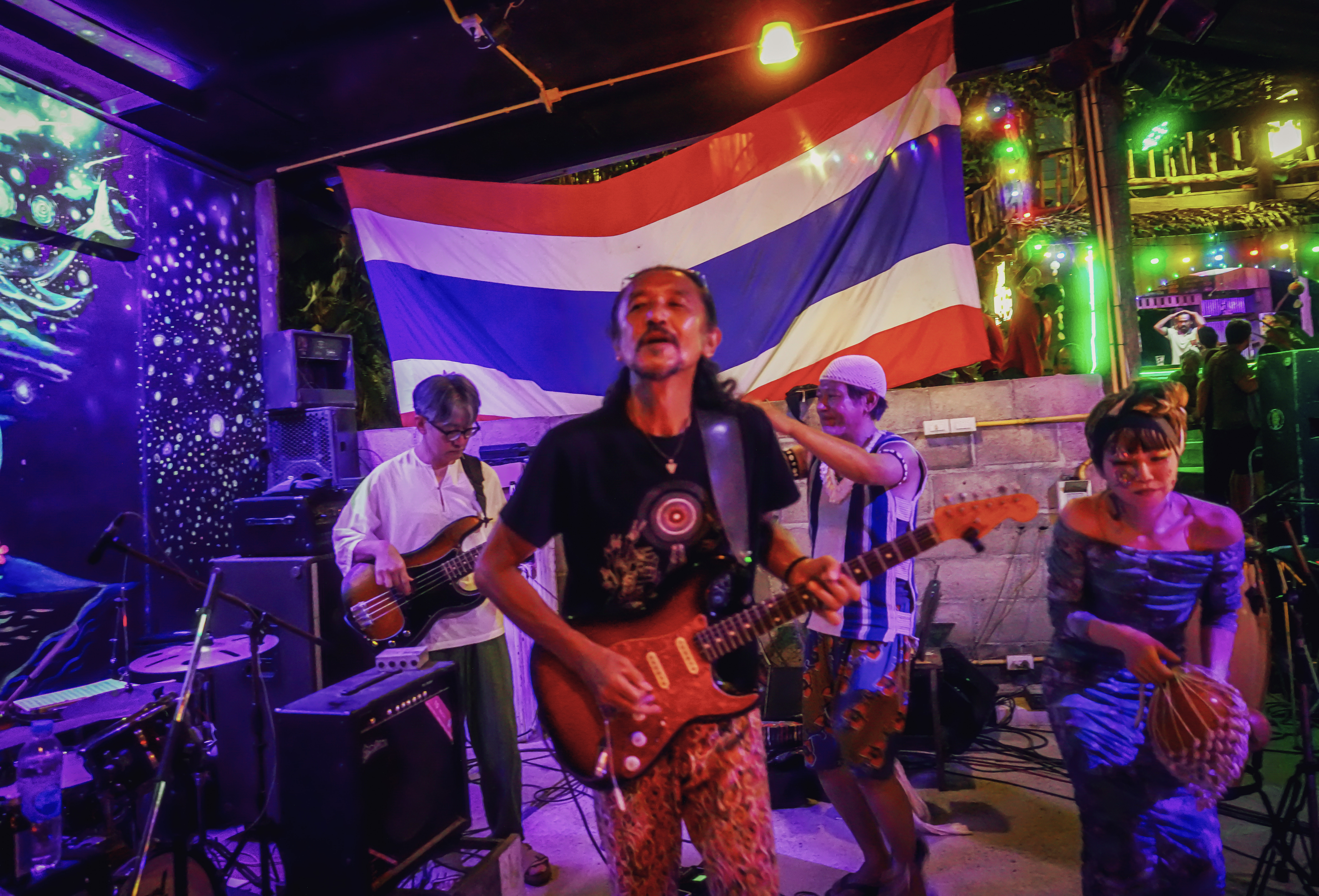 Live band playing music at Rasta Home Koh Phangan